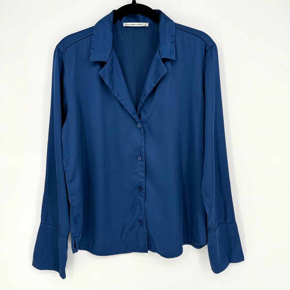 Abercrombie & Fitch Navy Jewel Toned Blue Satin Shirt Viscose Women’s Small